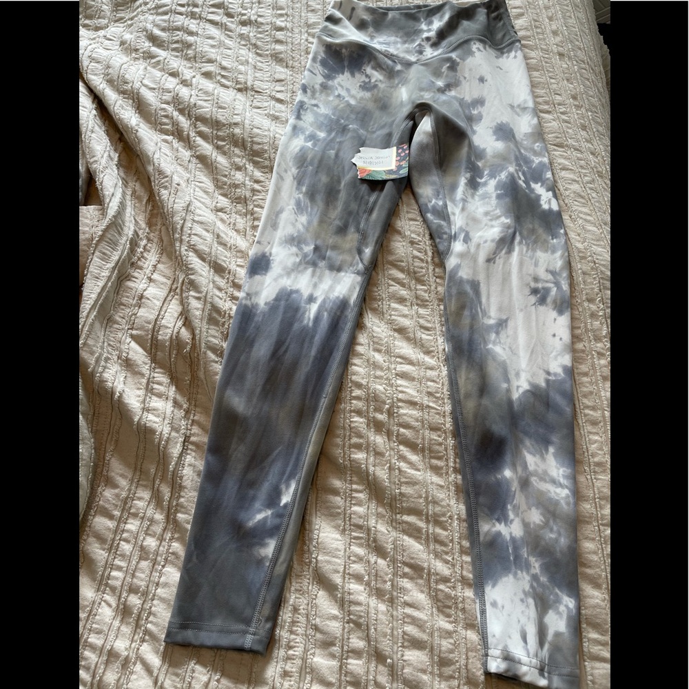 Balance athletica cyclone cloud pants size M